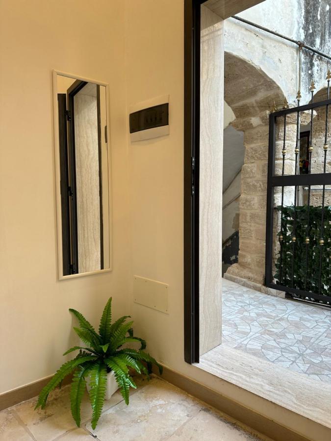 Del Carmine 23 Hotel Bari Bagian luar foto