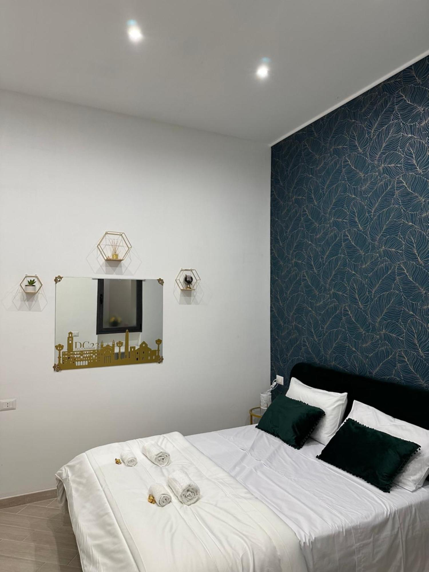 Del Carmine 23 Hotel Bari Bagian luar foto